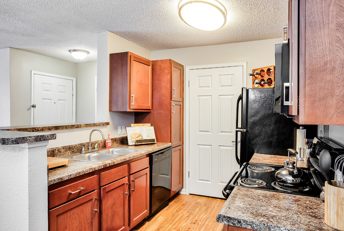Apartments Northeast Indianapolis Trails At Lakeside Home